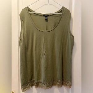 Alfani Essentials Women’s Plus Green Scoop-neck tank top with lace hem, Size 1X